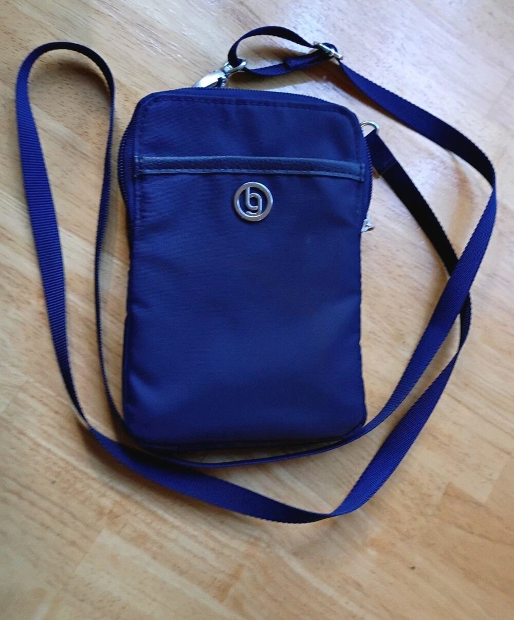 Baggallini Rfid Navy Blue Phone Wallet Crossbody Bag Purse Pockets Adjustable